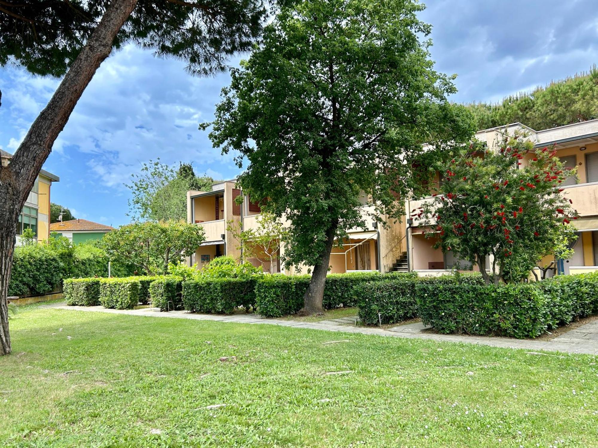 Appartamenti Via Dei Cipressi Marina Di Bibbona Εξωτερικό φωτογραφία
