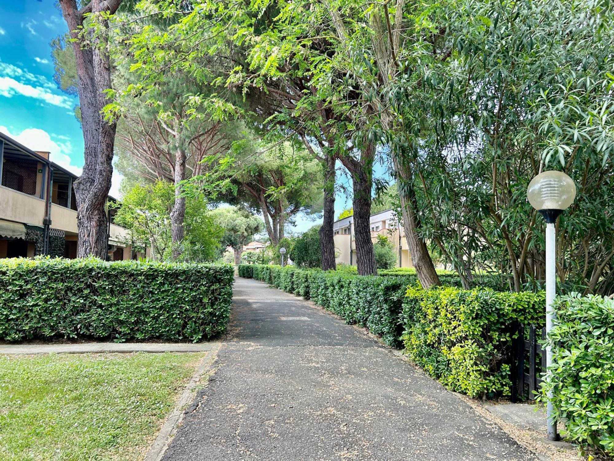 Appartamenti Via Dei Cipressi Marina Di Bibbona Εξωτερικό φωτογραφία